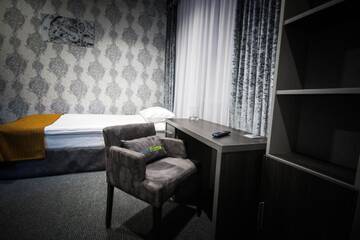 Фото номера Двухместный номер с 2 отдельными кроватями Отель Hotel Forma г. Пила 5